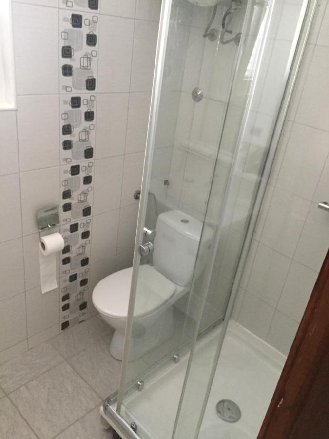 Emilija Apartments Privlaka Екстериор снимка