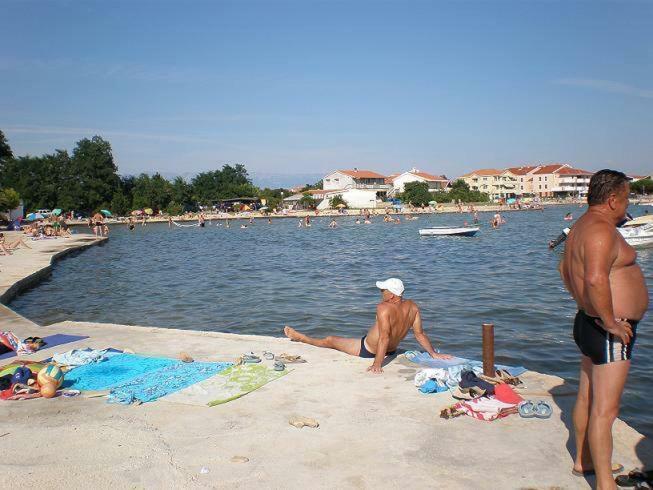 Emilija Apartments Privlaka Екстериор снимка